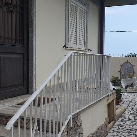 Agape Casa Vacanze Giardini Naxos Luaran gambar